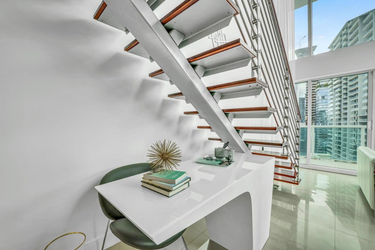 Modern 2 Story Loft 2br With Breathtaking Views Ferienhaus *